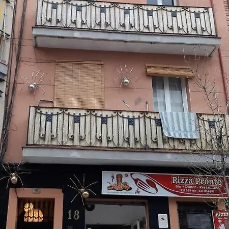 Colour Pop Fira By Myrentalhost L'Hospitalet de Llobregat Exterior photo